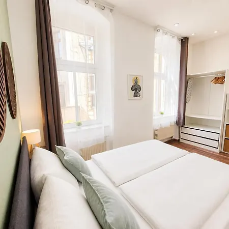 Luma - 4-rooms - Family - Ground Floor - Wifi - - 8p Appartement