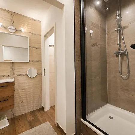 Appartement Luma - 4-rooms - Family - Ground Floor - Wifi - - 8p Dresden